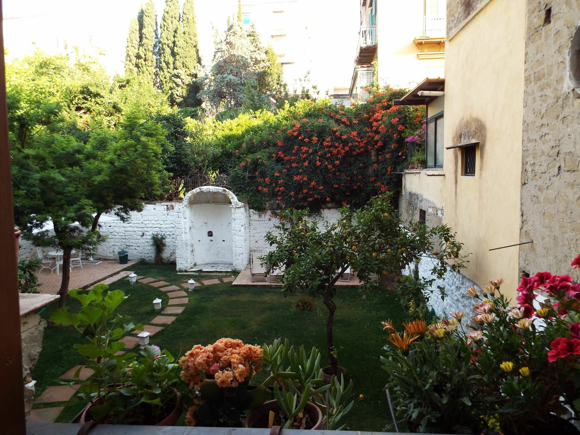 B&B Ingiropernapoli Экстерьер фото