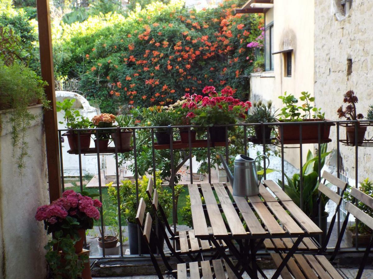 B&B Ingiropernapoli Экстерьер фото
